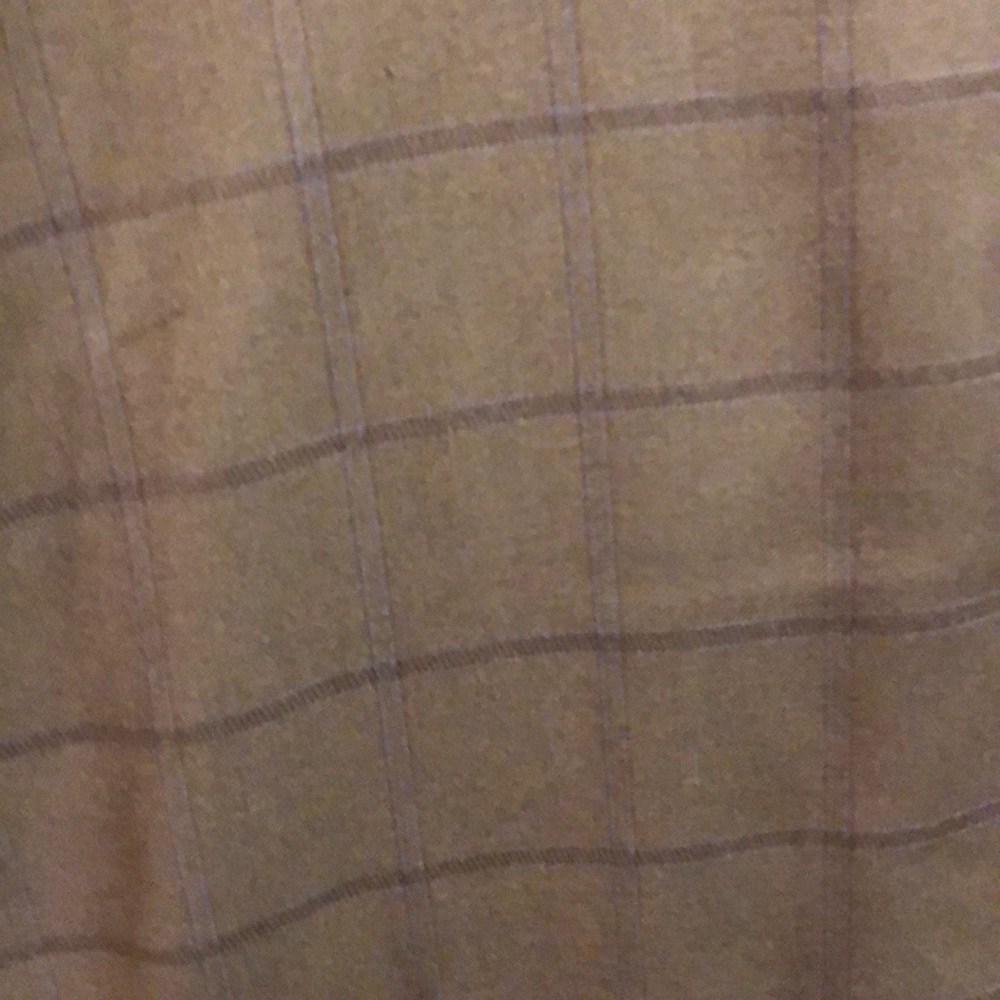 Suit - Picture 3 of 4